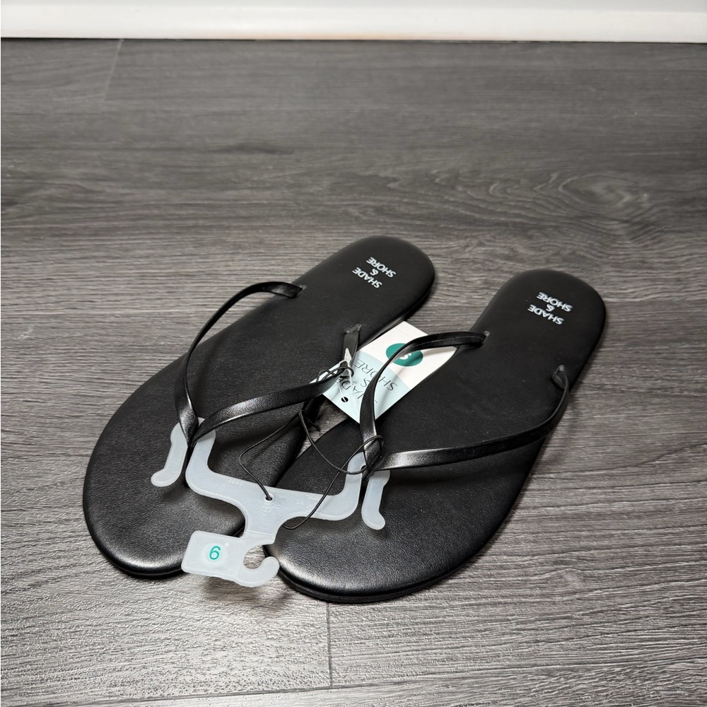 Shade & Shore Black Sandals